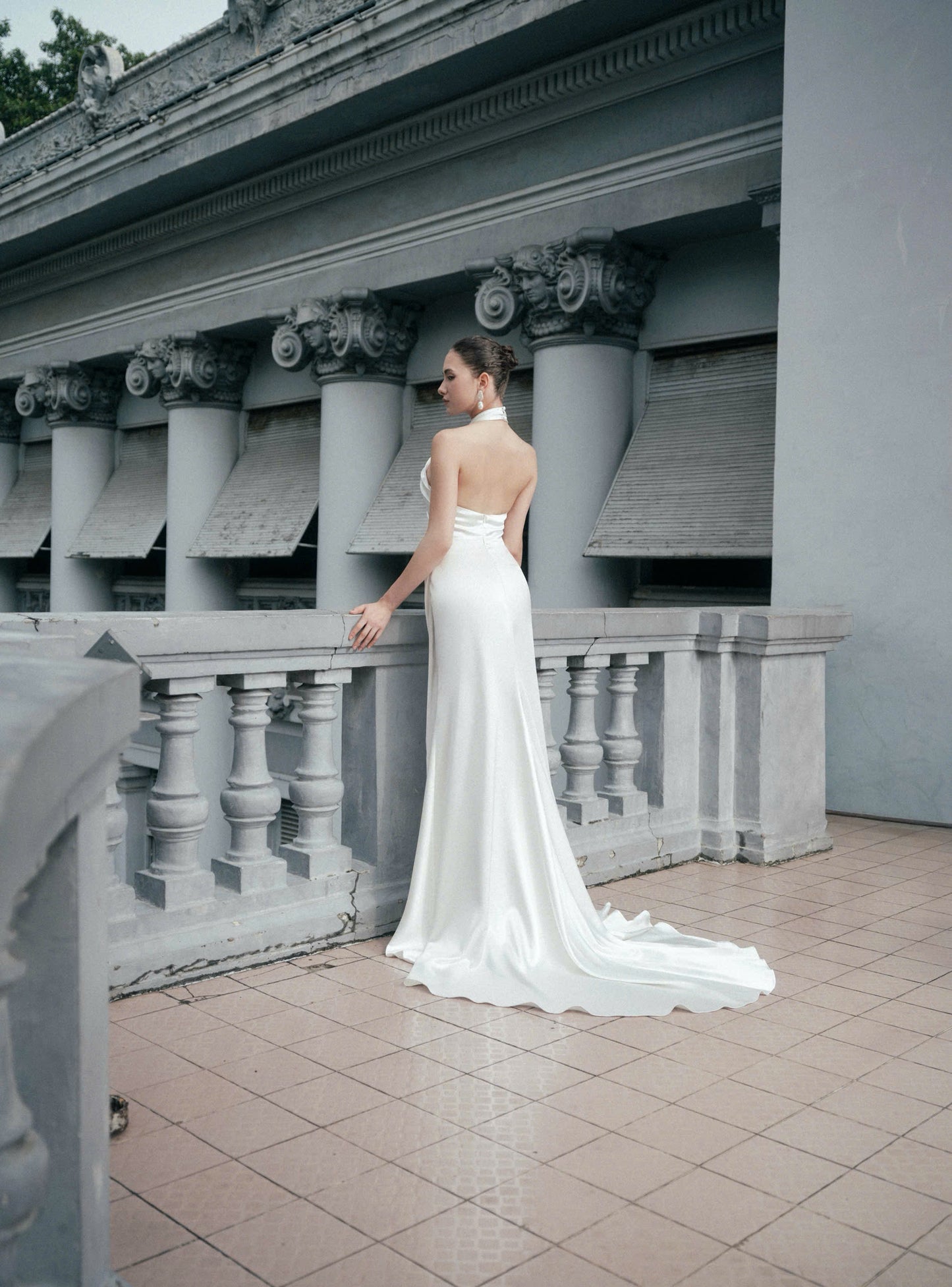 RIVERA GOWN