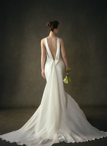 ALTYNSA GOWN